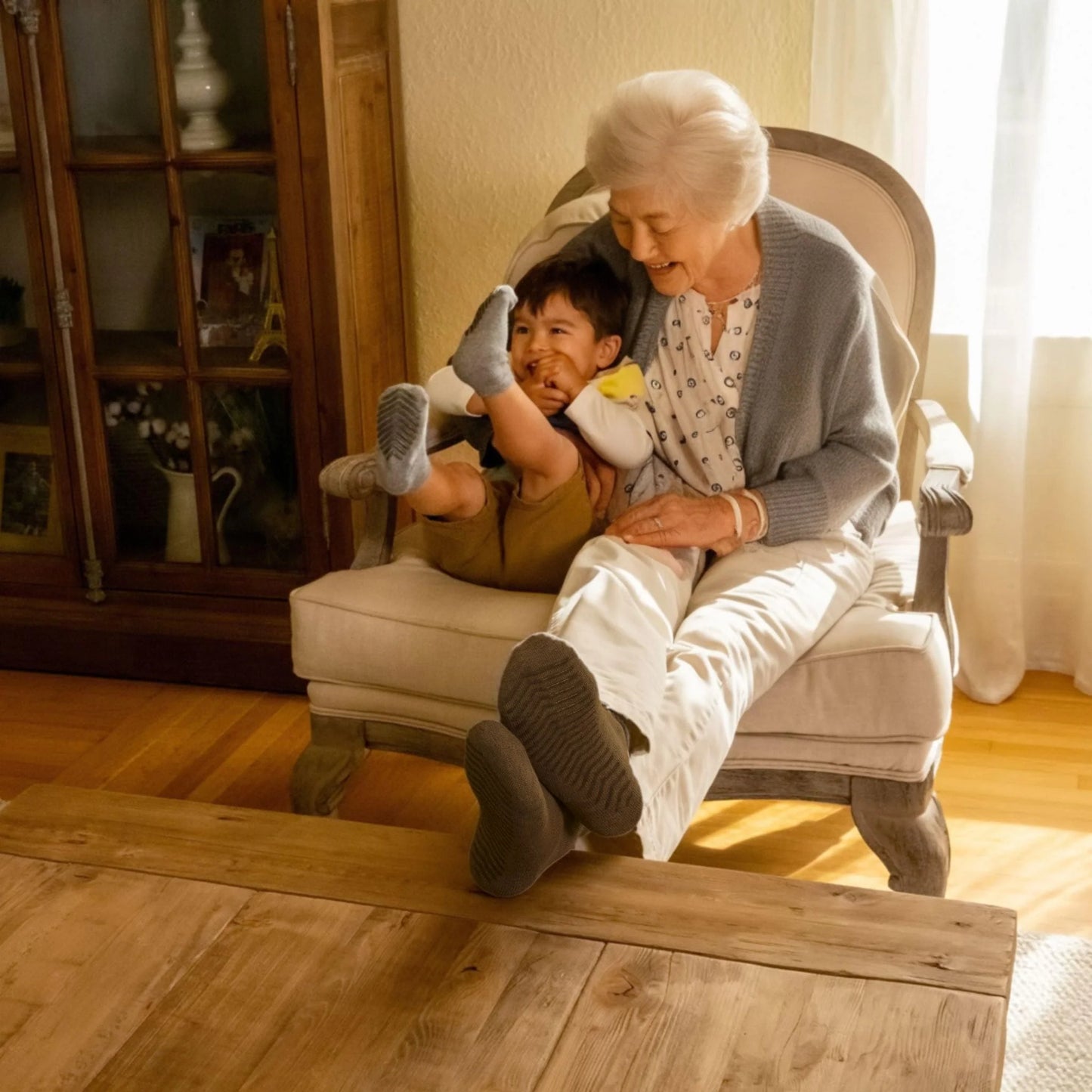 Gripsokkar brúnir stærð 40-46 - 3 pör í pakka